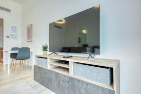 Charming and Immaculate Studio in JVC